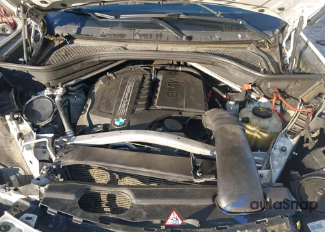 2016 BMW X5 xDrive35I z USA, uszkodzony, nr VIN 5UXKR0C50G0P30859